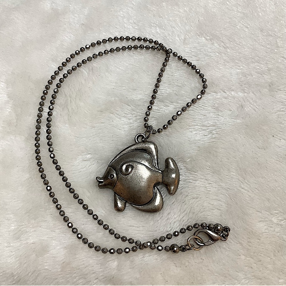 5/$25 - Aquatic Core Fish🐠 Necklace